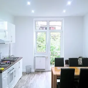 Avi City Goodhouse Apartamento